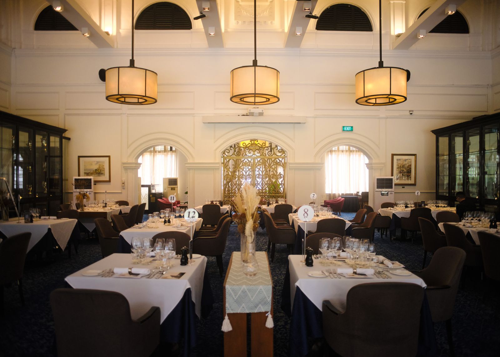 An intimate restaurant dining room